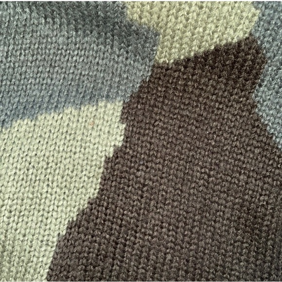 Wooden Ships Camo Sweater M/L - Picture 5 of 5